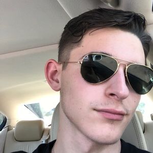 Meet your Posher, Loren